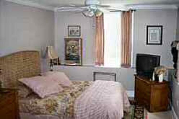 Josephine'S On The Bay Bed And Breakfast Hull Δωμάτιο φωτογραφία