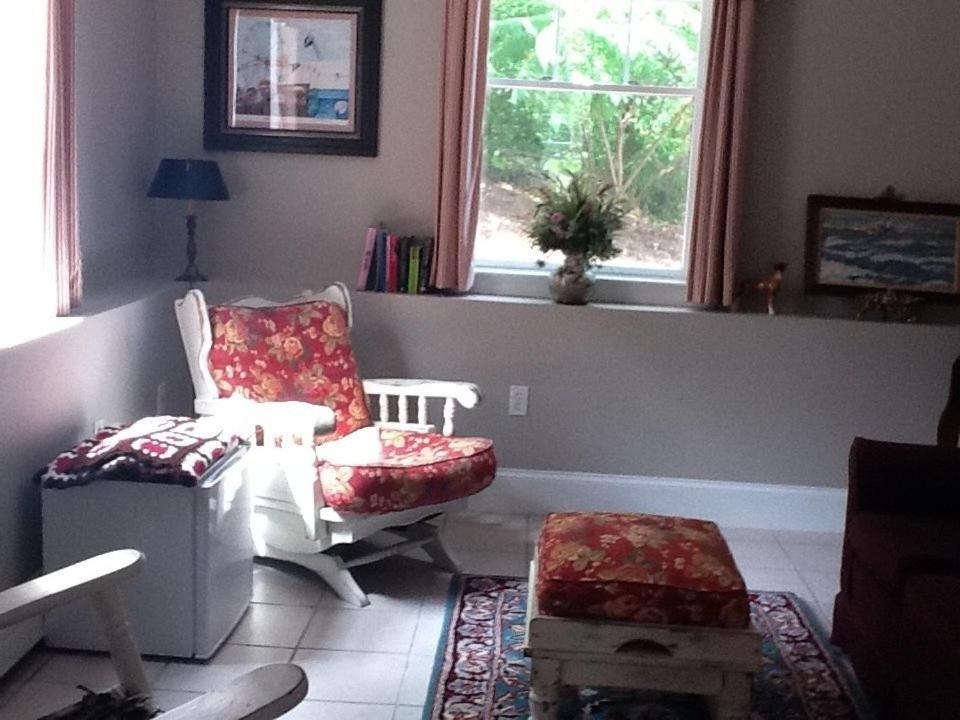 Josephine'S On The Bay Bed And Breakfast Hull Δωμάτιο φωτογραφία